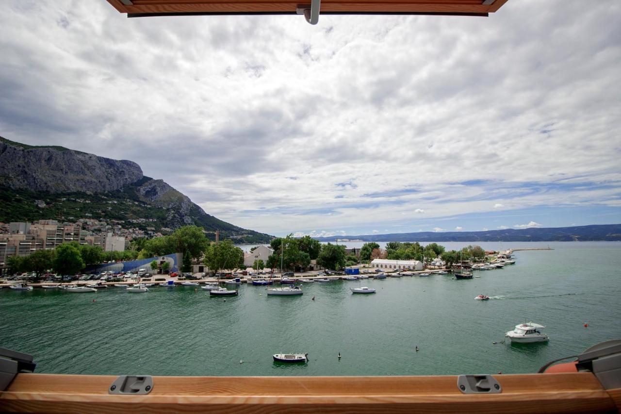Apartmani Ribnjak Seka Omis Exterior photo
